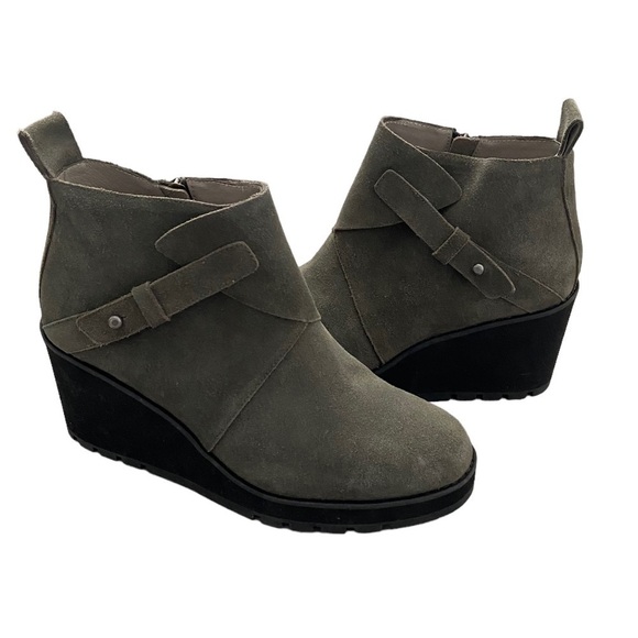 New Eileen Fisher Tinker Wedge Booties - Picture 3 of 10